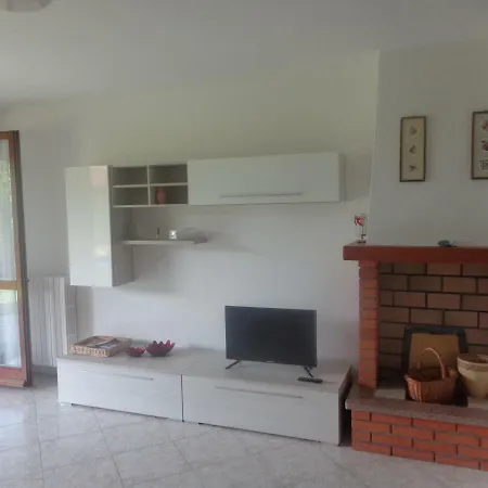 Casa Simone بيت للعطل