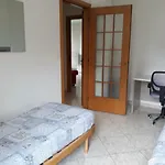 Casa Simone بيت للعطل *